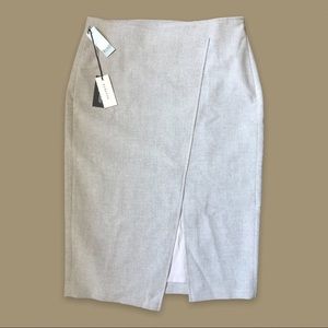 ⚜️ Aritzia Babaton Forrest Skirt in Heather Comet ⚜️